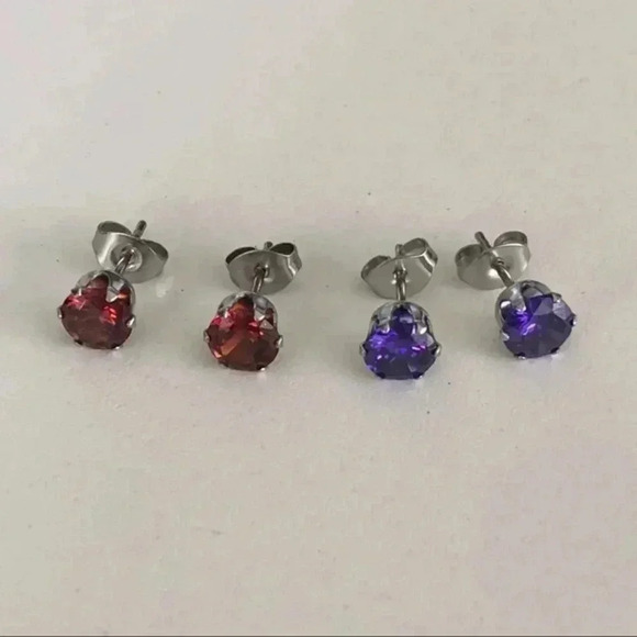 Ruby Red & Dark Purple 6mm Stainless Steel Stud Earrings NWT - Picture 3 of 3